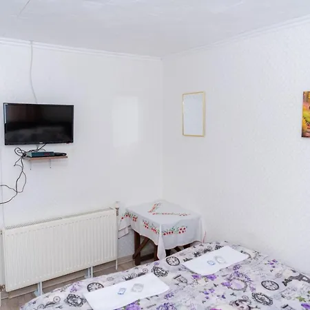 Къща За Гости Захир Holiday home